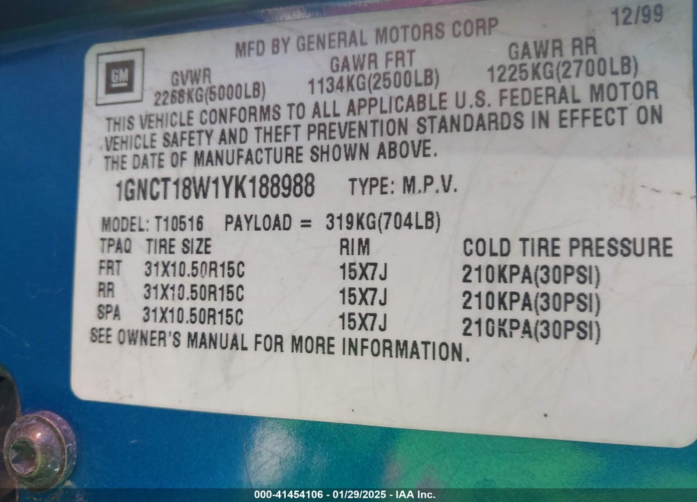 2000 CHEVROLET BLAZER LS VIN: 1GNCT18W1YK188988