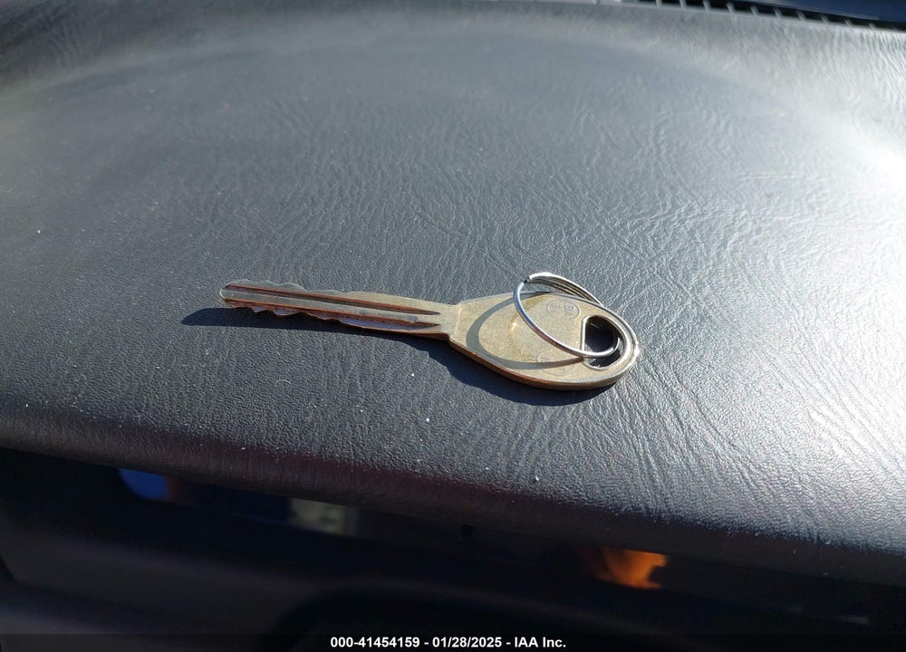 2006 NISSAN SENTRA VIN: 3N1CB51D86L465114