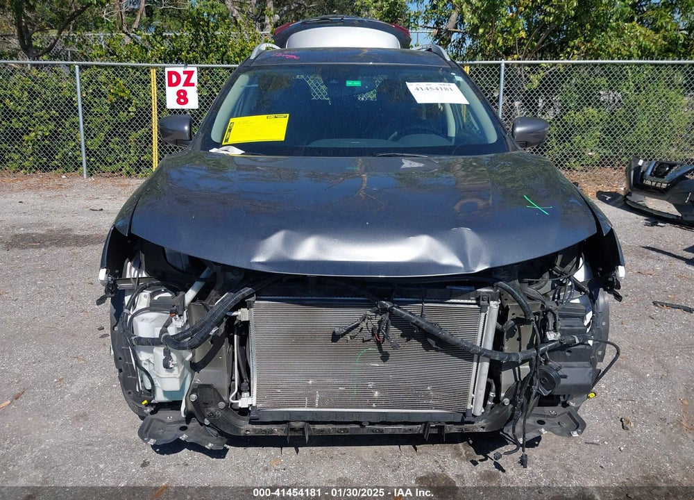 2019 NISSAN ROGUE VIN: 5N1AT2MT6KC739687
