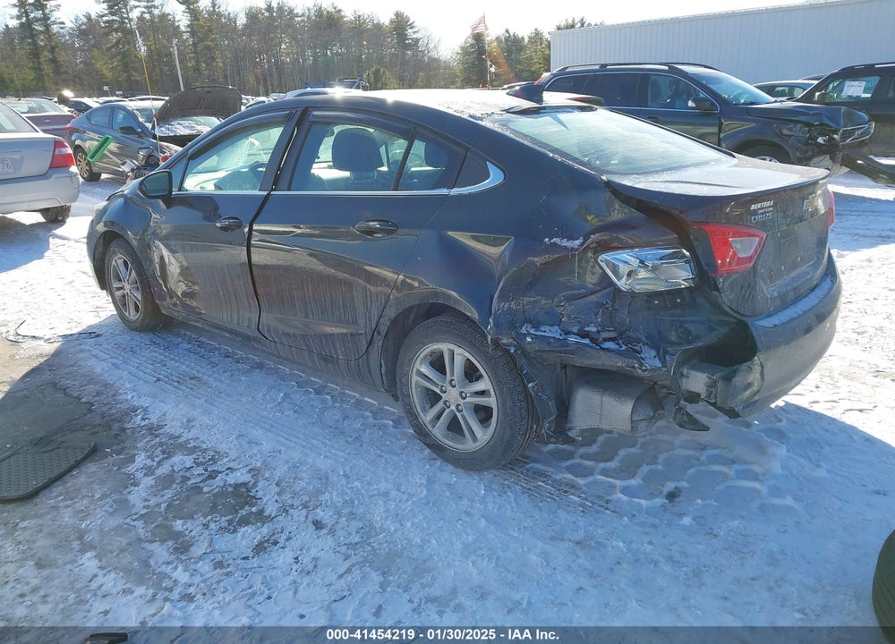 2018 CHEVROLET CRUZE VIN: 1G1BE5SM3J7141220