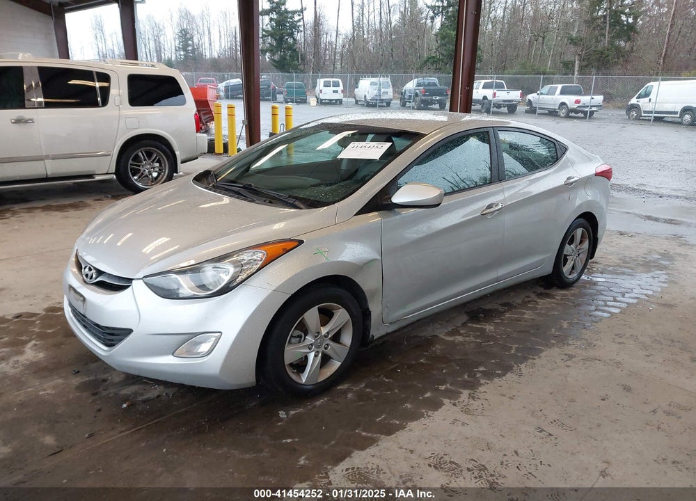 2013 HYUNDAI ELANTRA GLS VIN: KMHDH4AE4DU965790