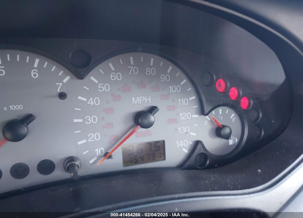2001 FORD FOCUS VIN: 1FAFP343X1W270837