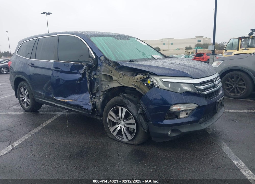 2017 HONDA PILOT EX VIN: 5FNYF5H33HB030443