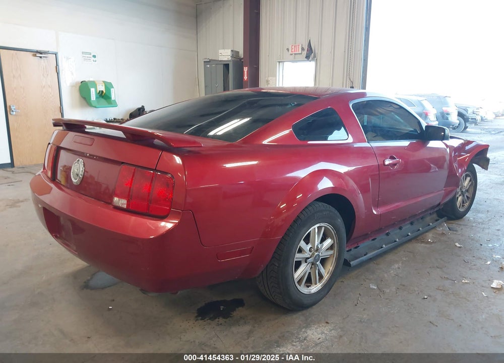 2006 FORD MUSTANG VIN: 1ZVHT80N565241128