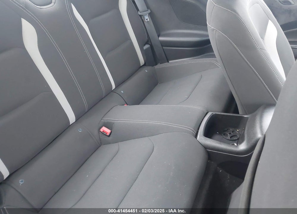 2018 CHEVROLET CAMARO VIN: 1G1FB1RS4J0128301