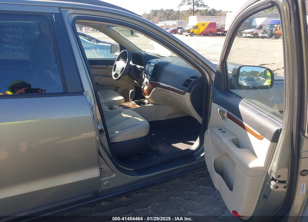 2009 HYUNDAI SANTA FE GLS VIN: 5NMSG13DX9H248956