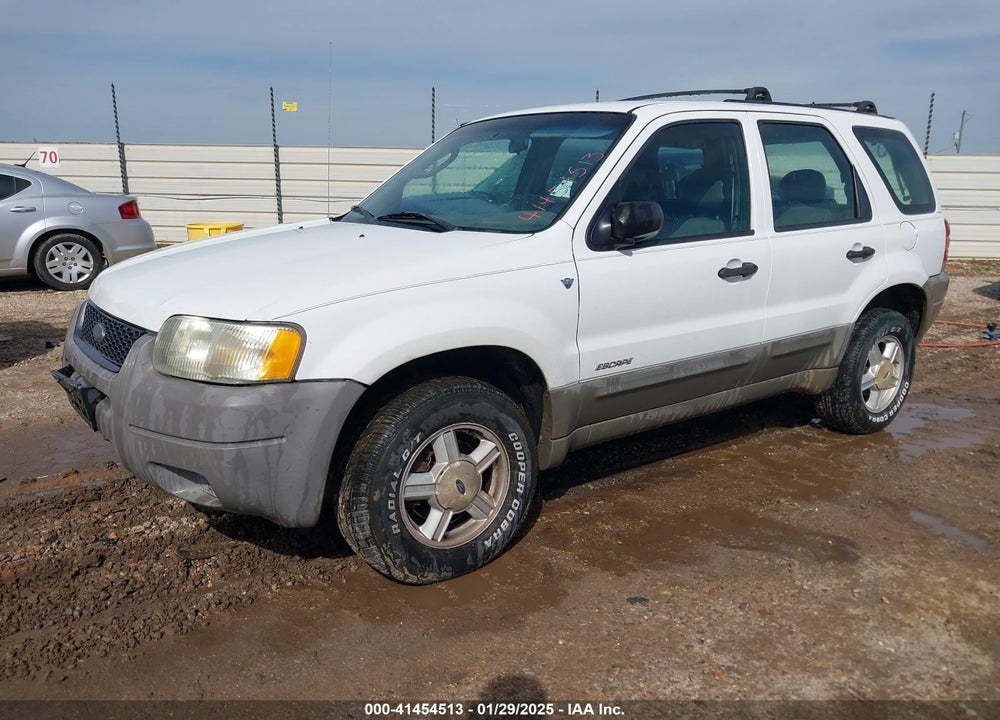 2002 FORD ESCAPE XLS VIN: 1FMYU01102KA45795