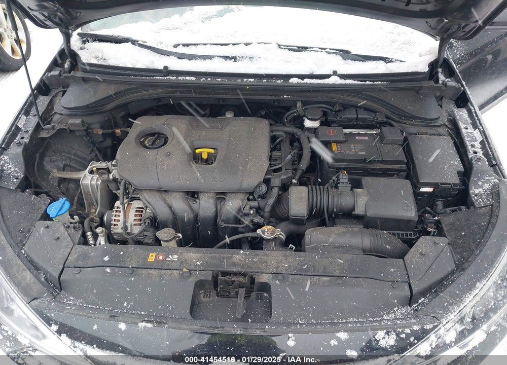 2020 HYUNDAI ELANTRA VIN: KMHD74LFXLU006367