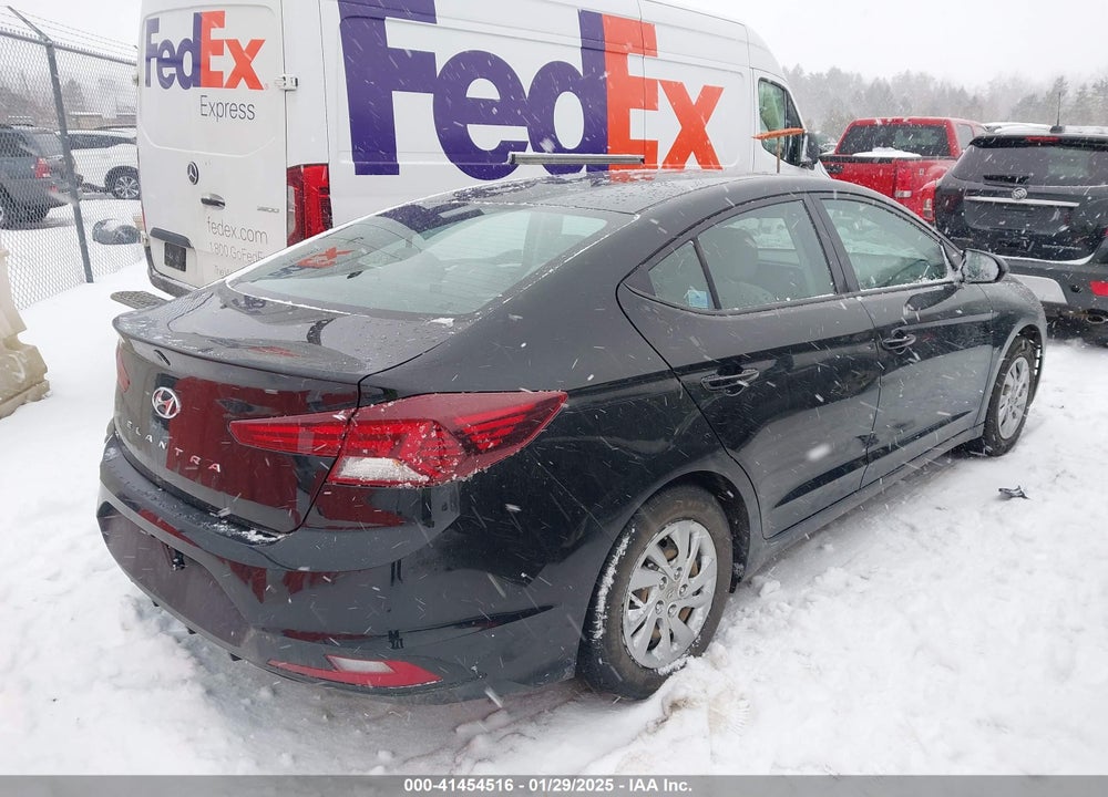 2020 HYUNDAI ELANTRA VIN: KMHD74LFXLU006367