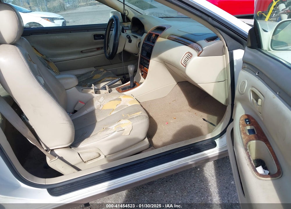 2001 TOYOTA CAMRY SOLARA SLE V6 VIN: 2T1CF22PX1C509523