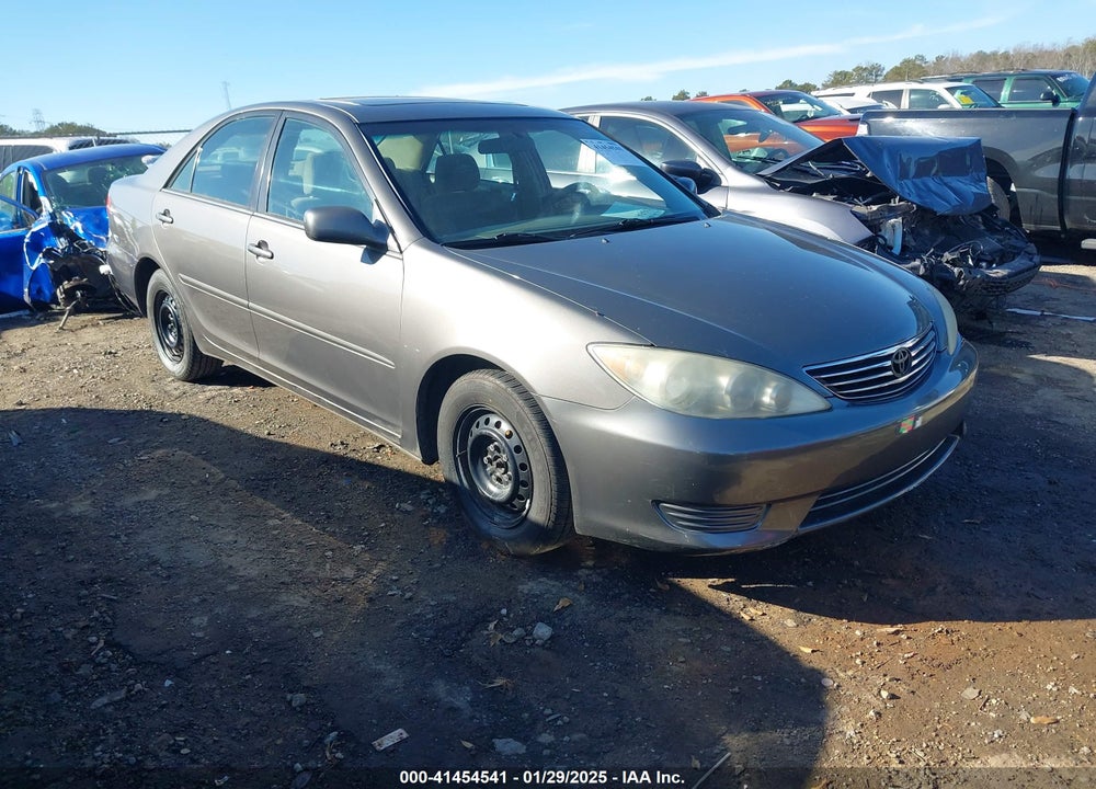 2006 TOYOTA CAMRY VIN: 4T1BE32K26U687571