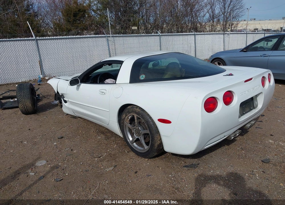 2000 CHEVROLET CORVETTE VIN: 1G1YY22G7Y5105823