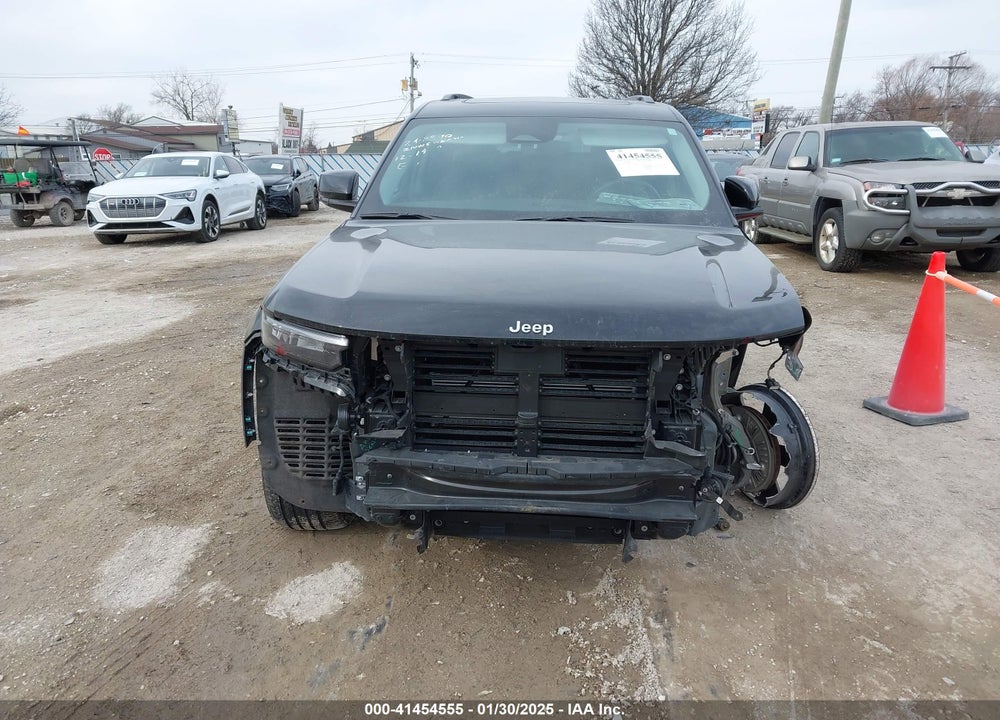 2022 JEEP GRAND CHEROKEE L LIMITED 4X4 VIN: 1C4RJKBG8N8558603