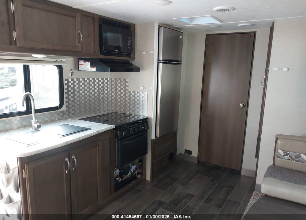 2019 KYRV BULLET 212RBSWE VIN: 4YDT21220KX433000