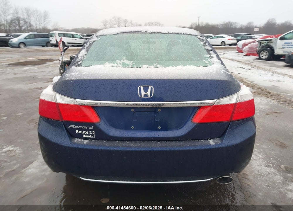 2013 HONDA ACCORD VIN: 1HGCR2F70DA035965