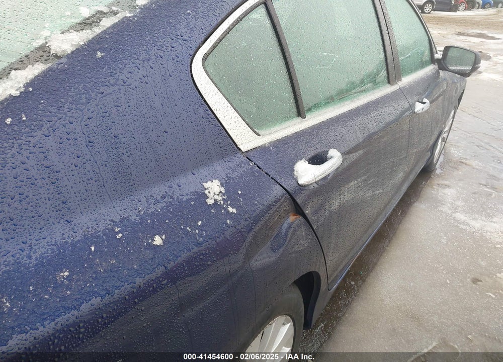 2013 HONDA ACCORD VIN: 1HGCR2F70DA035965
