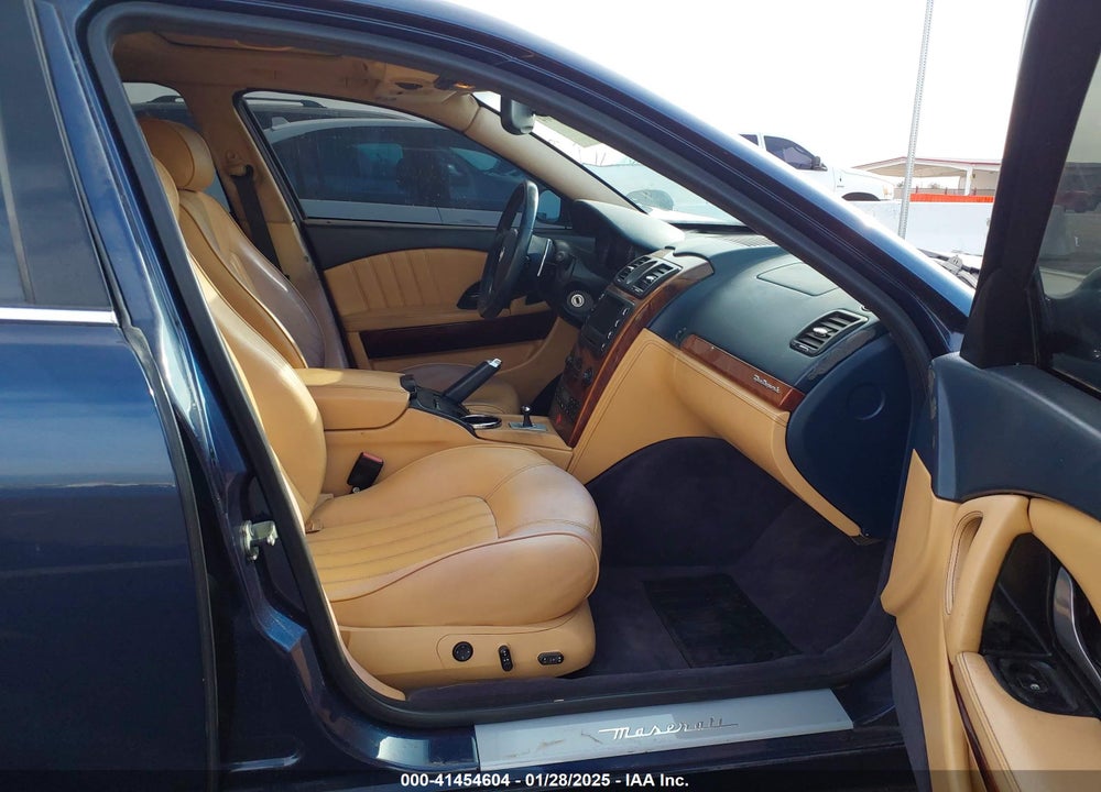 2006 MASERATI QUATTROPORTE VIN: ZAMCE39A660021175