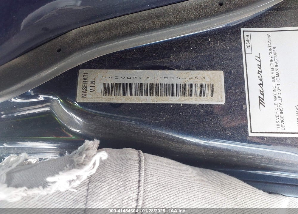2006 MASERATI QUATTROPORTE VIN: ZAMCE39A660021175