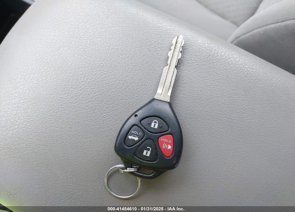 2009 TOYOTA CAMRY LE VIN: 4T1BE46K79U277367