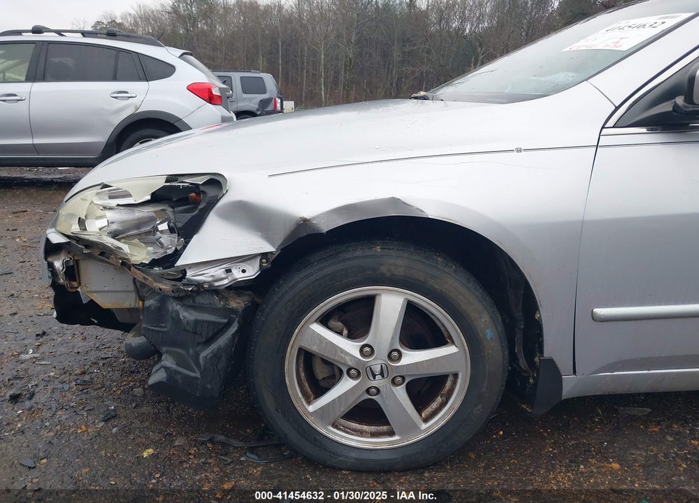 2005 HONDA ACCORD 2.4 EX VIN: 1HGCM56745A001545