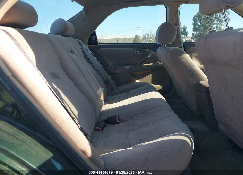 1999 TOYOTA CAMRY LE VIN: 4T1BG22K4XU568815