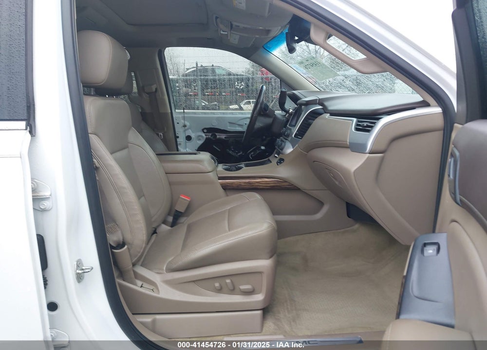 2016 GMC YUKON XL SLT VIN: 1GKS2GKC3GR132490