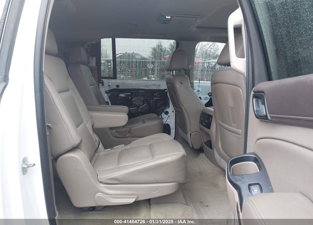 2016 GMC YUKON XL SLT VIN: 1GKS2GKC3GR132490