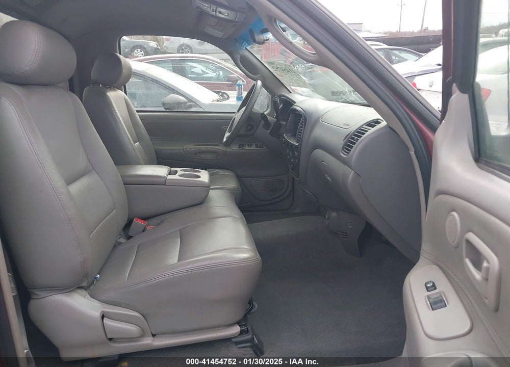 2003 TOYOTA TUNDRA VIN: 5TBKT44143S358657