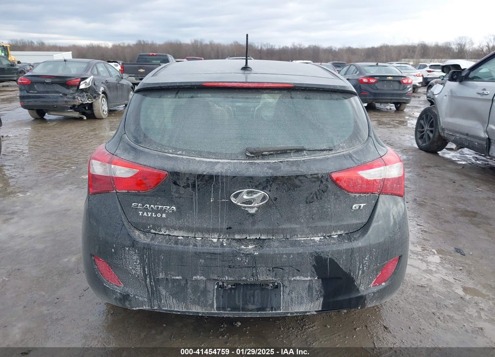 2016 HYUNDAI ELANTRA GT VIN: KMHD35LH8GU338400