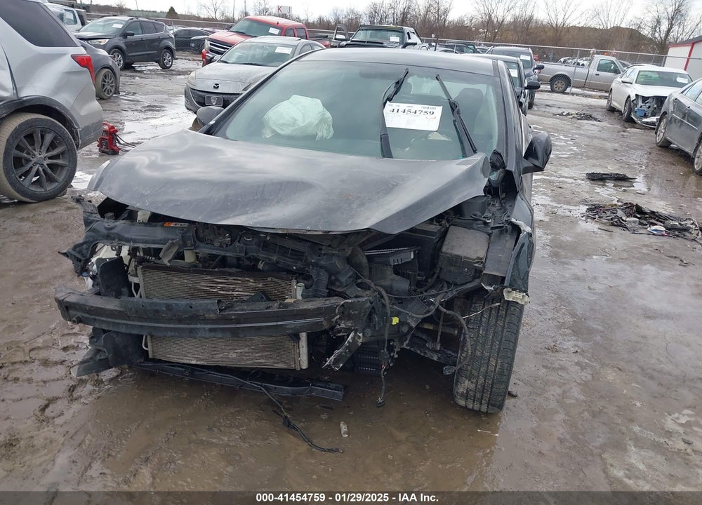 2016 HYUNDAI ELANTRA GT VIN: KMHD35LH8GU338400