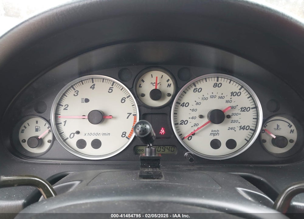 2003 MAZDA MX-5 MIATA CLOTH/LS/SE/SHINSEN VIN: JM1NB353X30308589