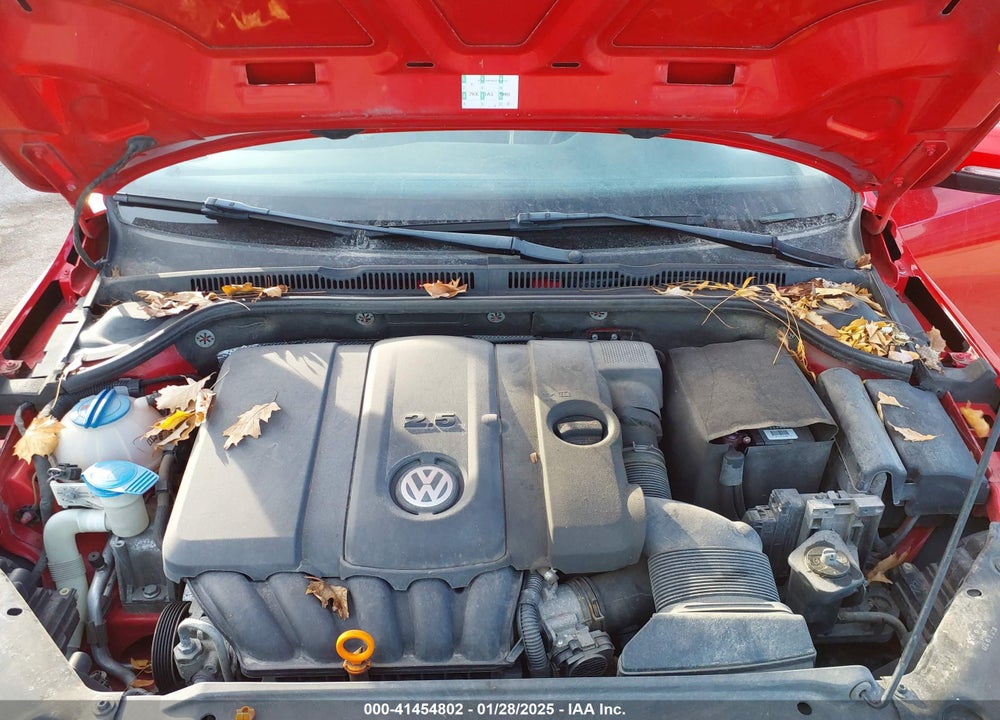2011 VOLKSWAGEN JETTA VIN: 3VWDZ7AJ8BM399549