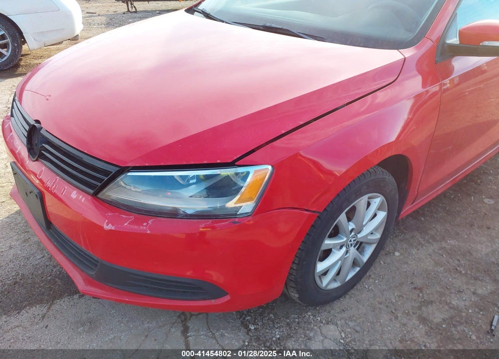 2011 VOLKSWAGEN JETTA VIN: 3VWDZ7AJ8BM399549