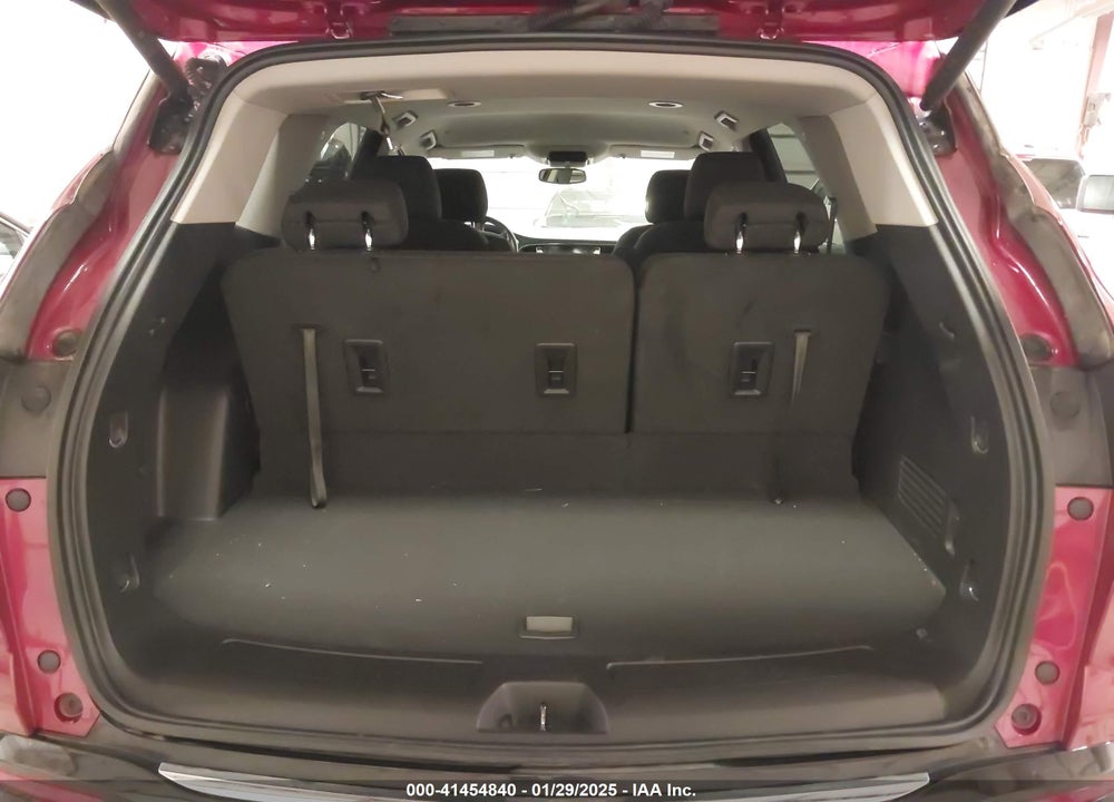 2020 BUICK ENCLAVE FWD PREFERRED VIN: 5GAERAKW8LJ236592