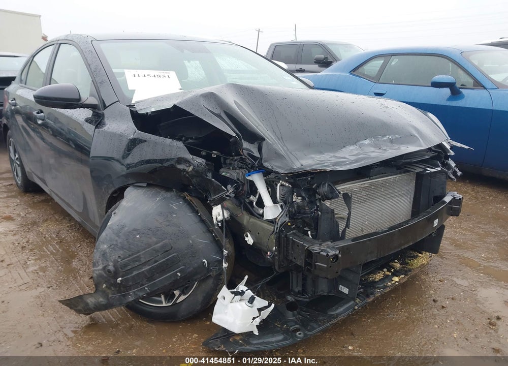 2023 KIA FORTE VIN: 3KPF24AD9PE628038