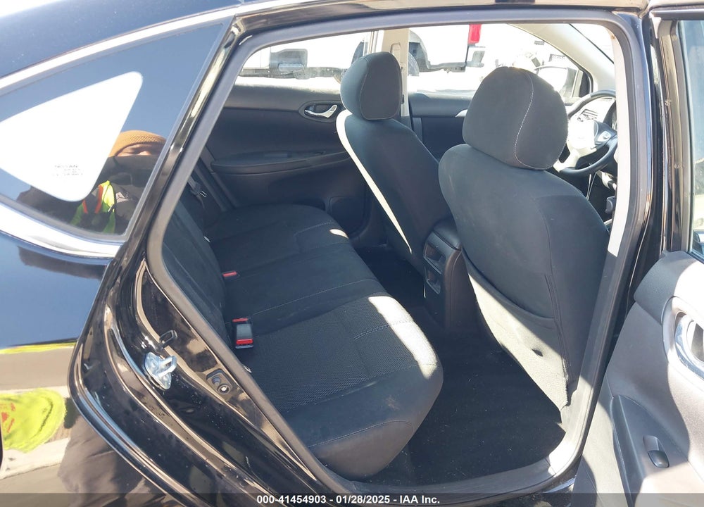 2018 NISSAN SENTRA VIN: 3N1AB7AP1JY327715