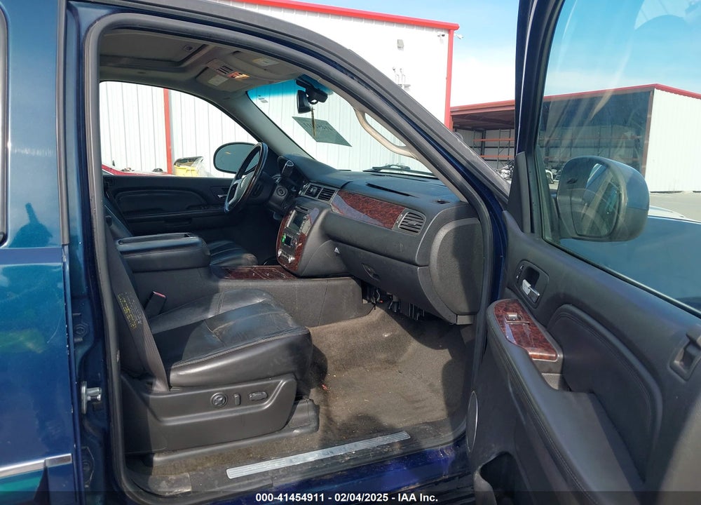 2007 GMC YUKON XL 1500 DENALI VIN: 1GKFK66887J194015