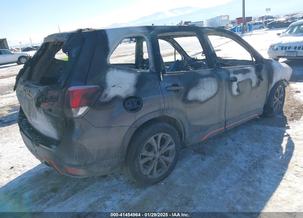2024 SUBARU FORESTER VIN: JF2SKAGC3RH403821