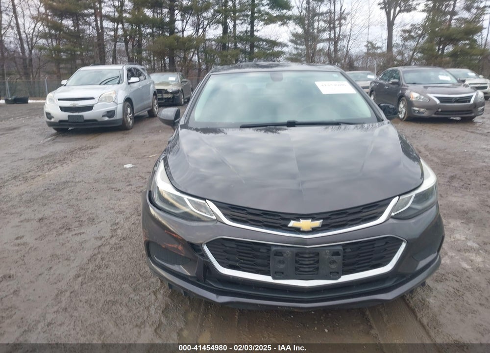 2017 CHEVROLET CRUZE VIN: 1G1BE5SM3H7114481