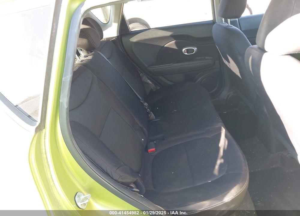 2016 KIA SOUL VIN: KNDJN2A26G7832915