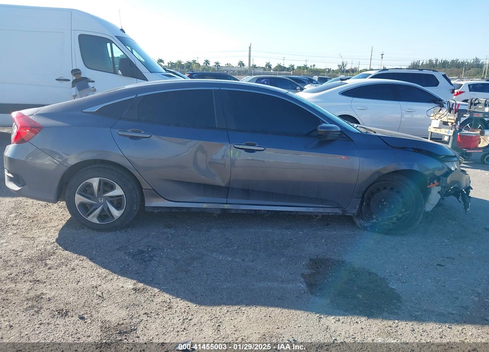 2020 HONDA CIVIC LX VIN: 2HGFC2F6XLH556892