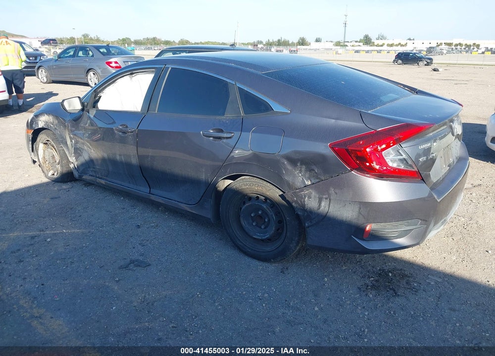 2020 HONDA CIVIC LX VIN: 2HGFC2F6XLH556892