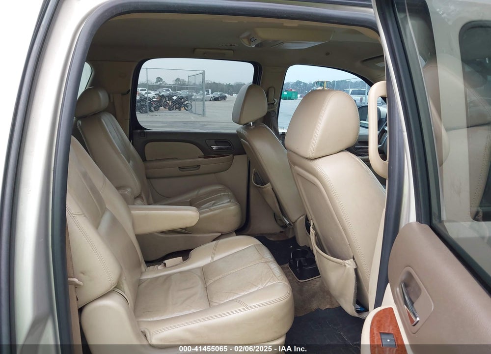2007 GMC YUKON XL 1500 SLT VIN: 1GKFC160X7J315024