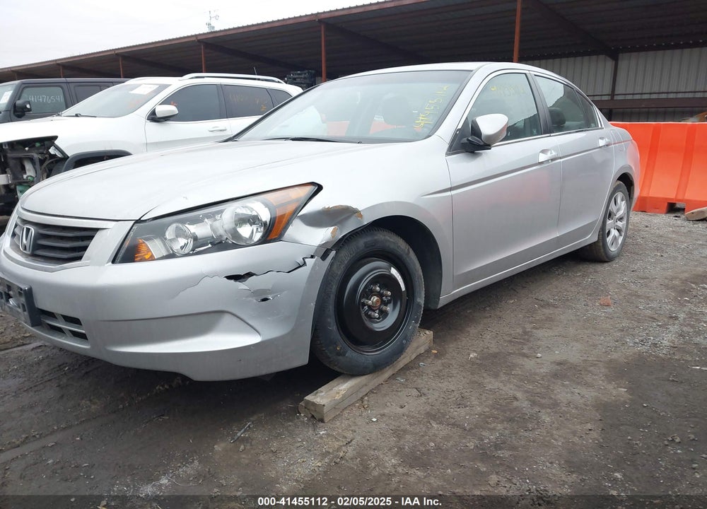 2009 HONDA ACCORD VIN: 1HGCP26849A090604