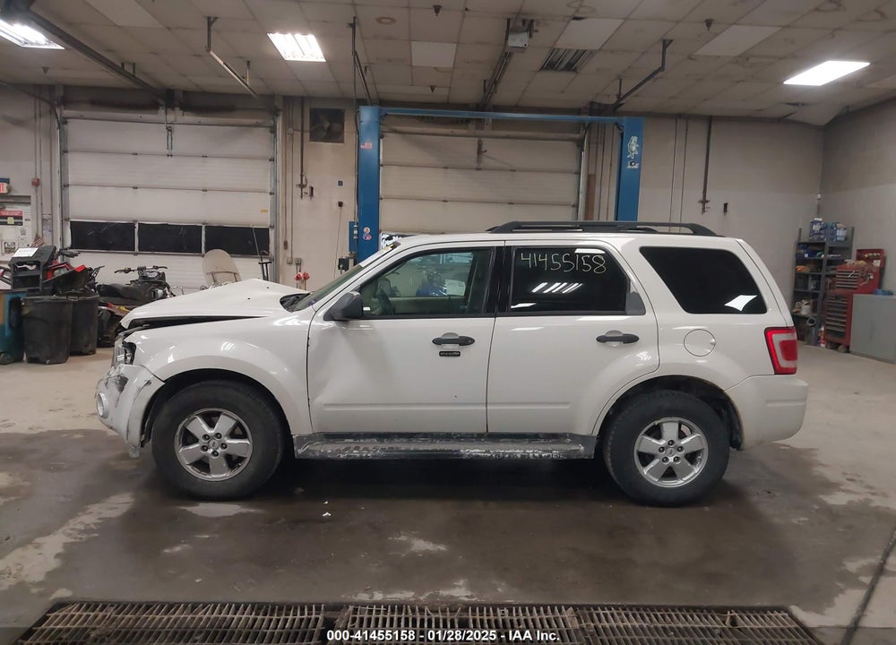 2009 FORD ESCAPE XLT VIN: 1FMCU93G09KA07316