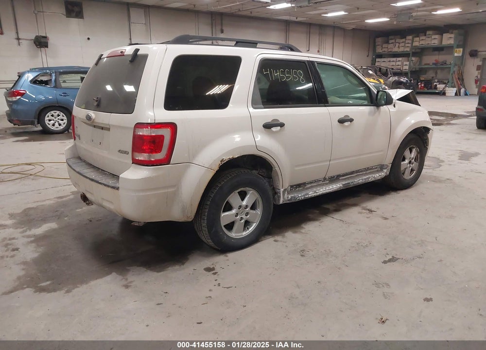 2009 FORD ESCAPE XLT VIN: 1FMCU93G09KA07316