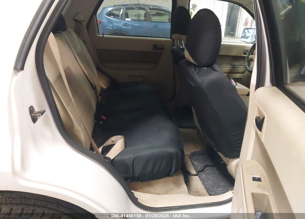 2009 FORD ESCAPE XLT VIN: 1FMCU93G09KA07316