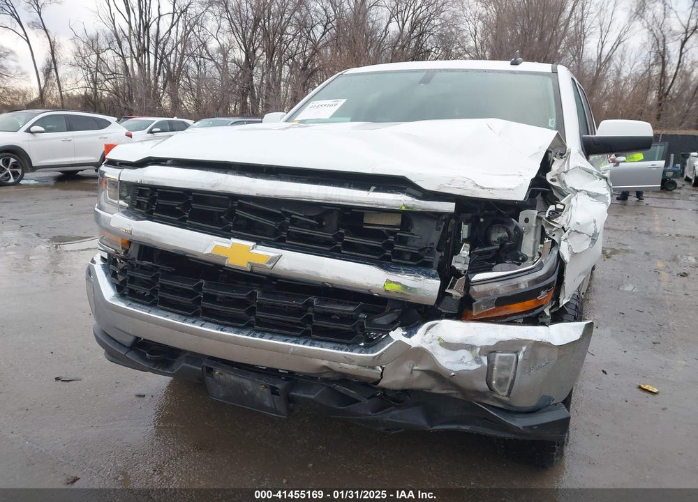 2018 CHEVROLET SILVERADO 1500 VIN: 3GCUKREC5JG382753