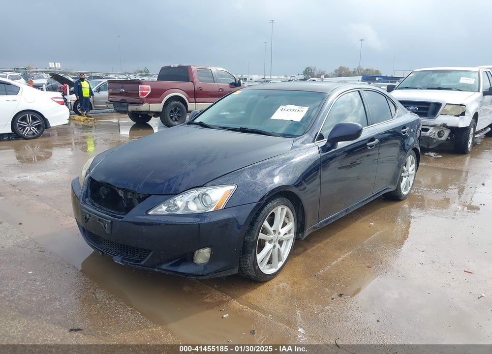 2007 LEXUS IS 250 VIN: JTHBK262072055469