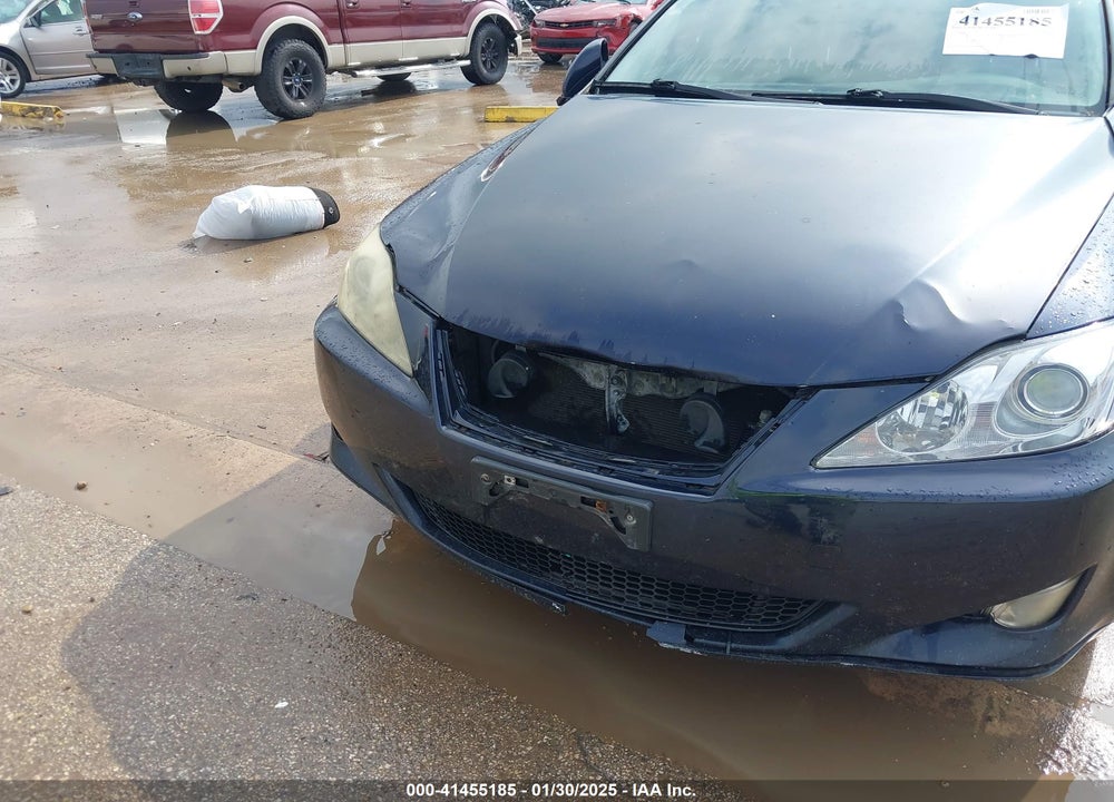 2007 LEXUS IS 250 VIN: JTHBK262072055469